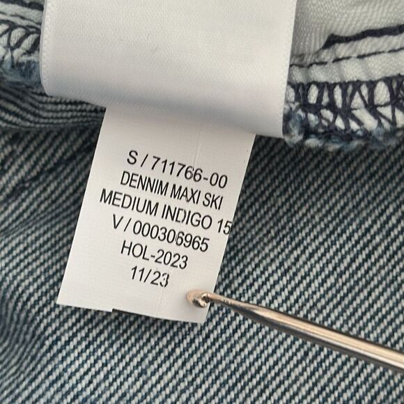 Gap Denim Maxi Skirt Front Slit In Medium Indigo Womens 5 Pockets Size 26/2P - Picture 8 of 11
